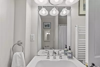 70 Church Street #3, Newport, RI 02840 - Photo 17