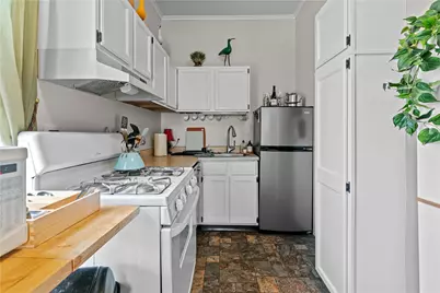 70 Church Street #1, Newport, RI 02840 - Photo 5