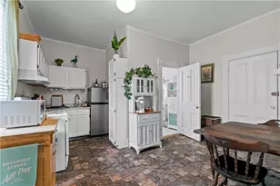 70 Church St, Newport, RI 02840 - Photo 9
