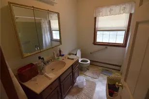 8 Pequot Ave, Westerly, RI 02891 - Photo 17