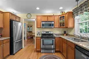 79 Clearview Dr, Richmond, RI 02892 - Photo 9
