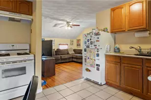 93 French St, Pawtucket, RI 02860 - Photo 25