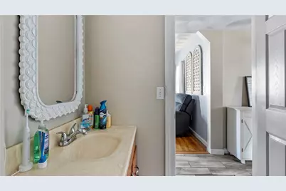93 French Street, Pawtucket, RI 02860 - Photo 21