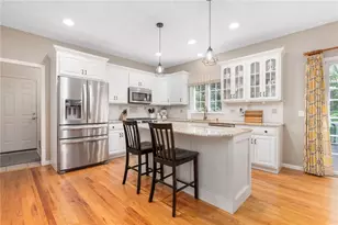 11 Prides Crossing Ln, North Kingstown, RI 02874 - Photo 7