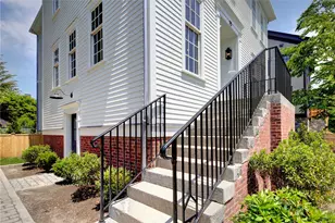 75 Bridge St, Newport, RI 02840 - Photo 3