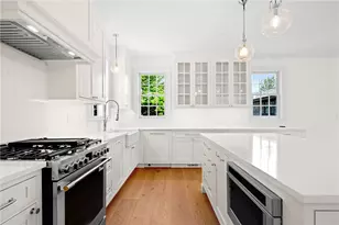 75 Bridge St, Newport, RI 02840 - Photo 15