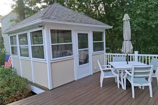 104 Peaked Rock Rd, South Kingstown, RI 02879 - Photo 27