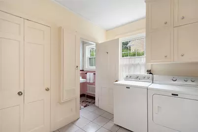 176 Cole Avenue, Providence, RI 02906 - Photo 27