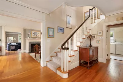 176 Cole Avenue, Providence, RI 02906 - Photo 5