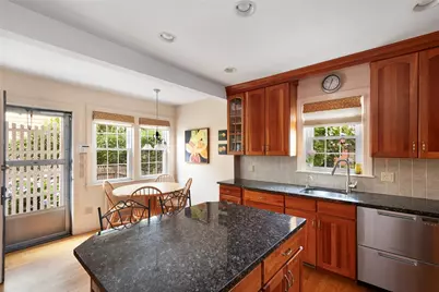 176 Cole Avenue, Providence, RI 02906 - Photo 23