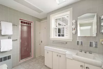 176 Cole Avenue, Providence, RI 02906 - Photo 39