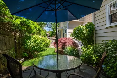 176 Cole Avenue, Providence, RI 02906 - Photo 47