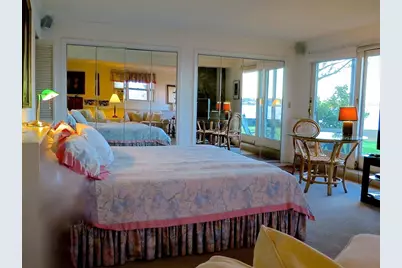 20 Thorpe Avenue, Portsmouth, RI 02871 - Photo 11