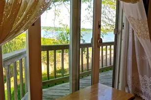 20 Thorpe Ave, Portsmouth, RI 02871 - Photo 17