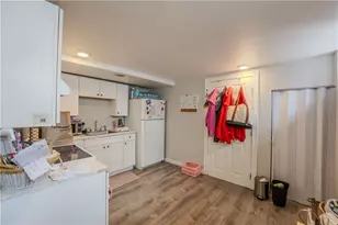 91 Berkshire St, Providence, RI 02908 - Photo 3