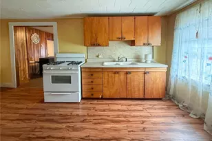 65 Bellingham St, Woonsocket, RI 02895 - Photo 17