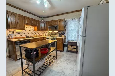 65 Bellingham Street, Woonsocket, RI 02895 - Photo 11