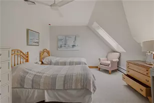 158 Narragansett Ave, Newport, RI 02840 - Photo 27