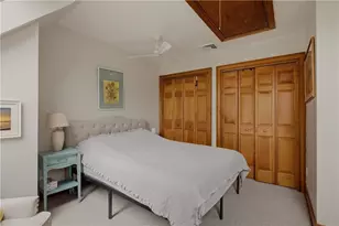158 Narragansett Ave, Newport, RI 02840 - Photo 21