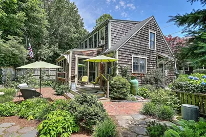 26 Bridge Street, Warren, RI 02885 - Photo 35