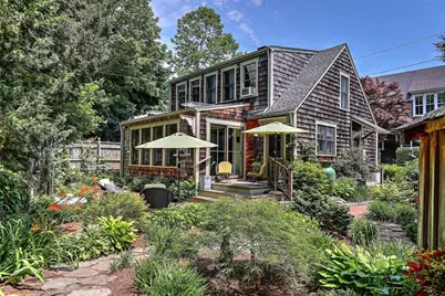 26 Bridge Street, Warren, RI 02885 - Photo 33