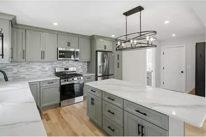 135 Owen Avenue, Pawtucket, RI 02860 - Photo 11