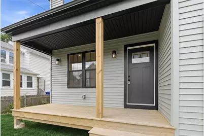 135 Owen Avenue, Pawtucket, RI 02860 - Photo 3