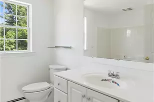 27 Charles Ave, Uxbridge, MA 01569 - Photo 21