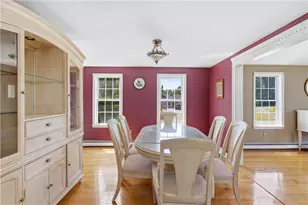27 Charles Ave, Uxbridge, MA 01569 - Photo 11