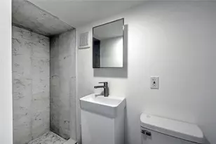 147 Pomona Ave, Providence, RI 02908 - Photo 29