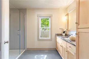 210 Promenade St, Barrington, RI 02806 - Photo 27