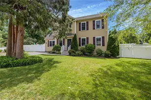 80 Preston Dr, Warwick, RI 02886 - Photo 3