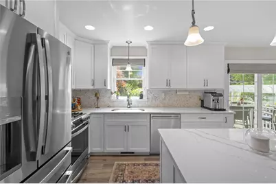 80 Preston Drive, Warwick, RI 02886 - Photo 5