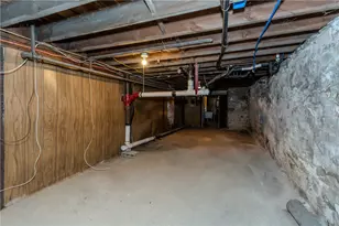 60 Greene St, Woonsocket, RI 02895 - Photo 37