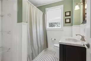 40 Greenwood Ave, Warwick, RI 02886 - Photo 15