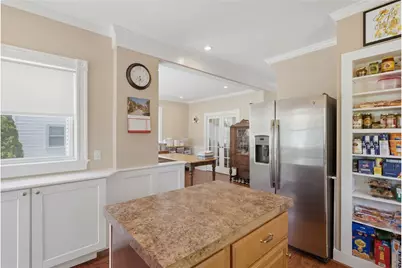 40 Greenwood Avenue, Warwick, RI 02886 - Photo 7