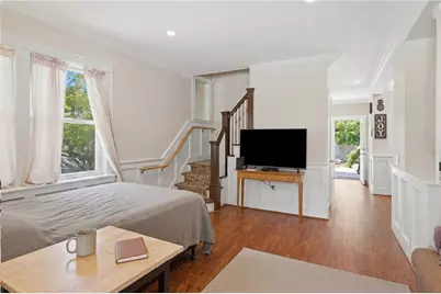 40 Greenwood Avenue, Warwick, RI 02886 - Photo 11
