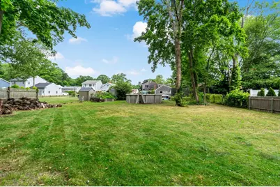 37 Platt Street, Bristol, RI 02809 - Photo 35