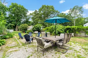37 Platt St, Bristol, RI 02809 - Photo 29