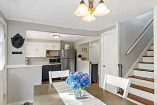 37 Platt St, Bristol, RI 02809 - Photo 13