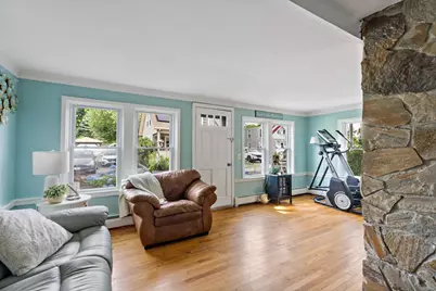 37 Platt Street, Bristol, RI 02809 - Photo 17