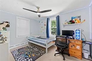1472 Wampanoag Trl, East Providence, RI 02915 - Photo 17