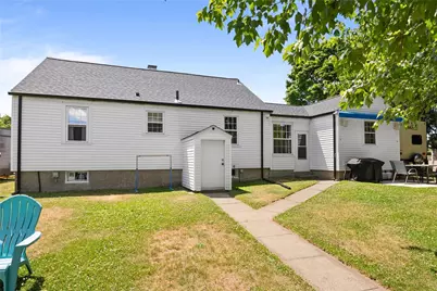 1472 Wampanoag Trail, East Providence, RI 02915 - Photo 31