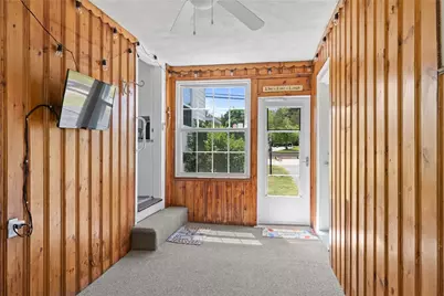 1472 Wampanoag Trail, East Providence, RI 02915 - Photo 5