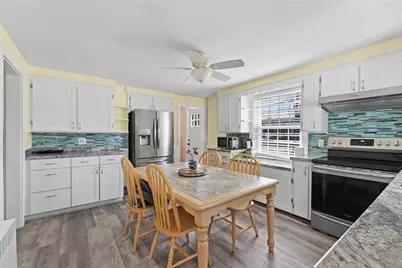 1472 Wampanoag Trail, East Providence, RI 02915 - Photo 7