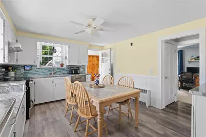 1472 Wampanoag Trail, East Providence, RI 02915 - Photo 9