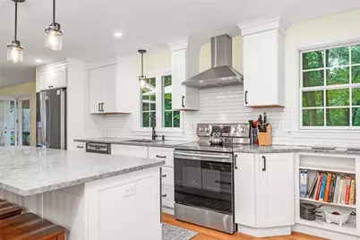 19 Waterman Street, Bristol, RI 02809 - Photo 7