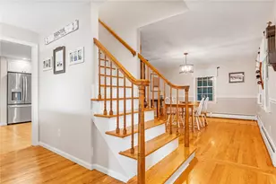 19 Waterman St, Bristol, RI 02809 - Photo 21