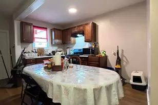 27 Hauxhurst St, Providence, RI 02909 - Photo 5