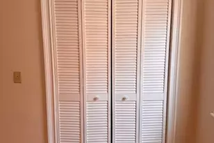 6 Goulding St, Providence, RI 02906 - Photo 11